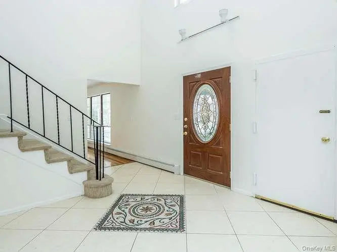 53A Grove Street, Glenwood Landing, NY 11547 - #3