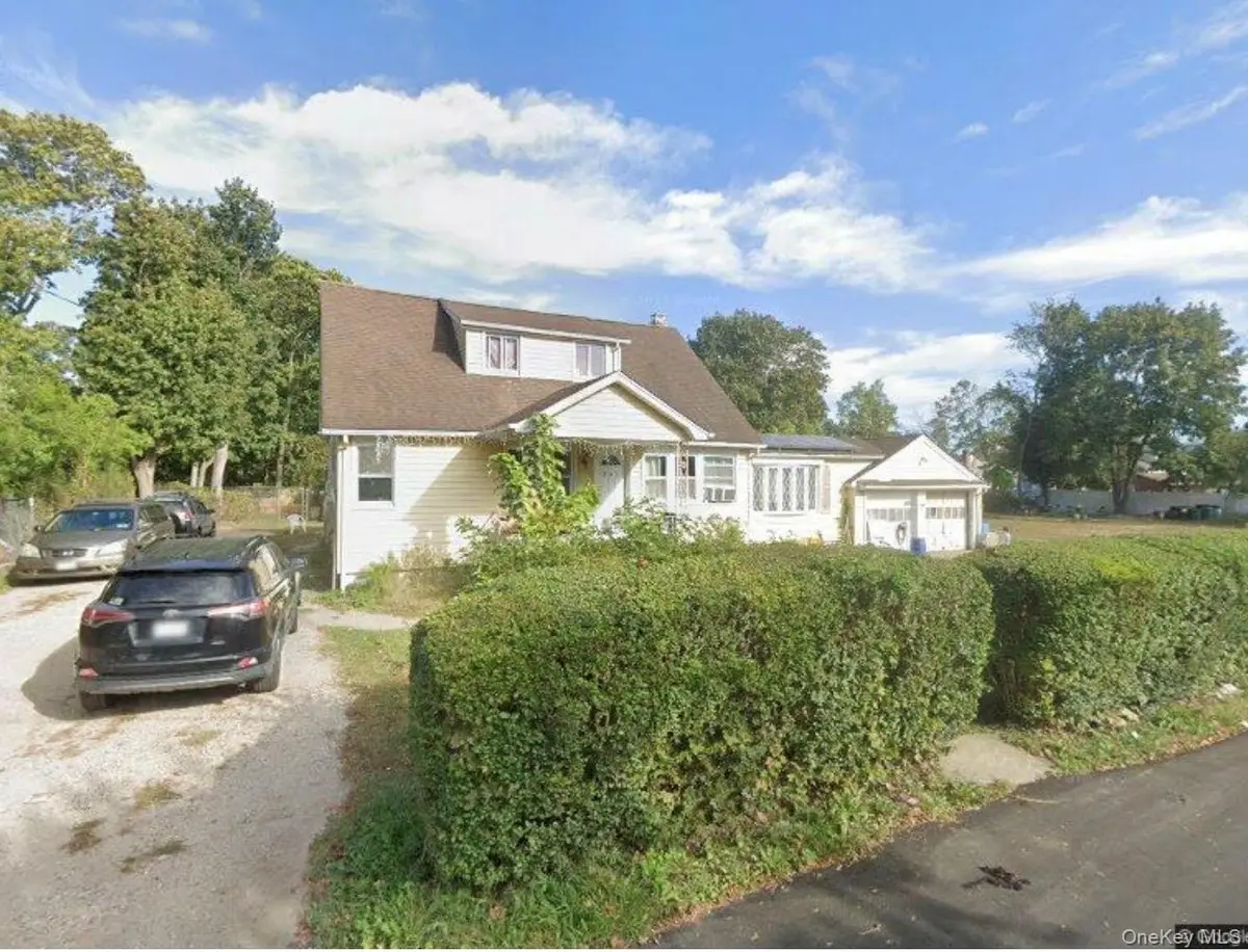 245 Acorn Avenue, Central Islip, NY 11722 - #1