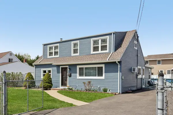 1326 4th Street, West Babylon, NY 11704