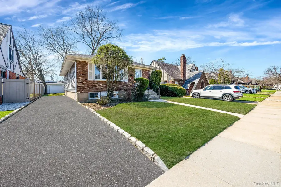 828 Barth Drive, Baldwin, NY 11510 - #3