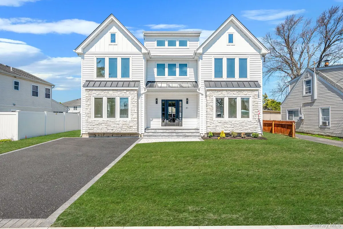 31 Libby Avenue, Hicksville, NY 11801 - #1