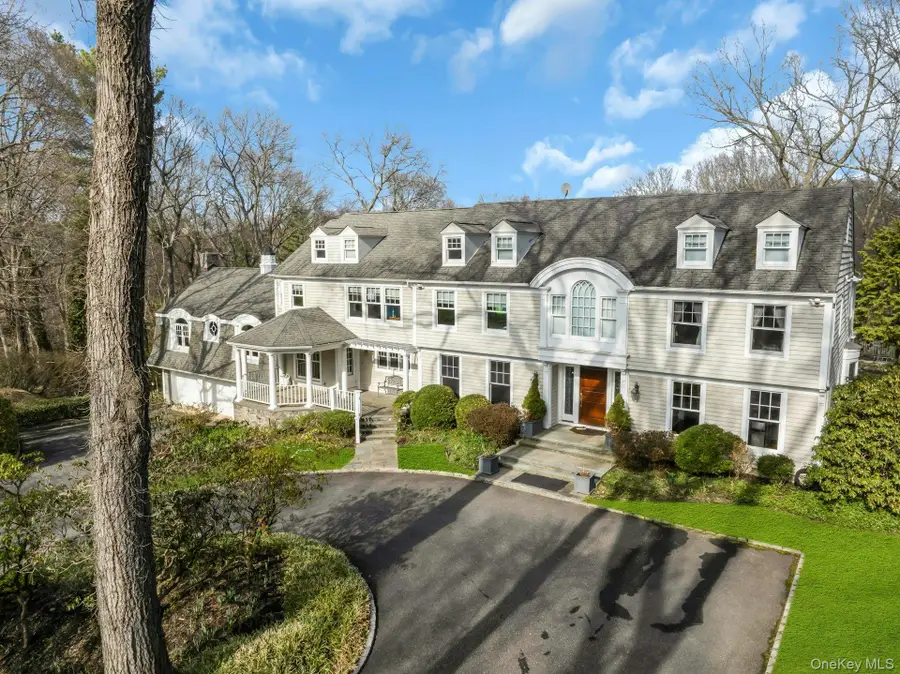 10 Redmond Lane, Oyster Bay, NY 11771 - #2