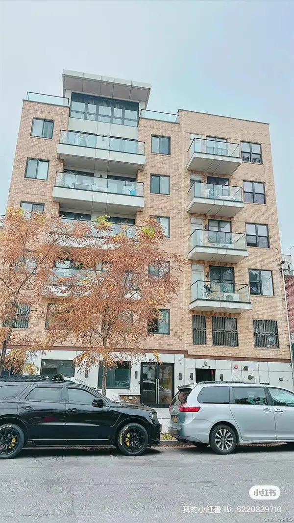 4226 147th Street #4A, Flushing, NY 11355