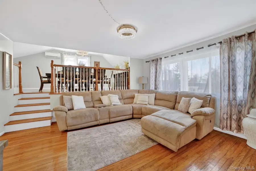 3510 Overlook Avenue, Yorktown Heights, NY 10598 - #3