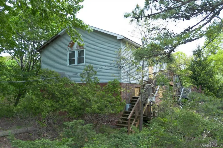 203 N Washington Avenue, Centereach, NY 11720 - #3