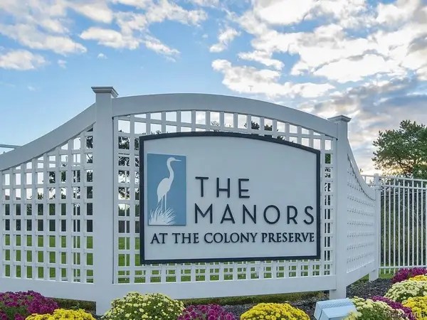 15 Cricket Court, Shirley, NY 11967