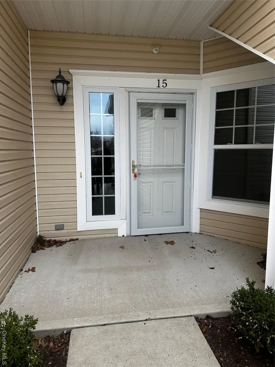 15 Cricket Court, Shirley, NY 11967 - #2