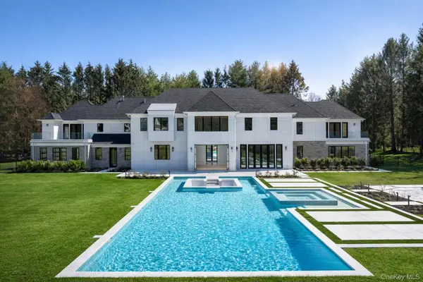 30 Evans Drive, Brookville, NY 11545