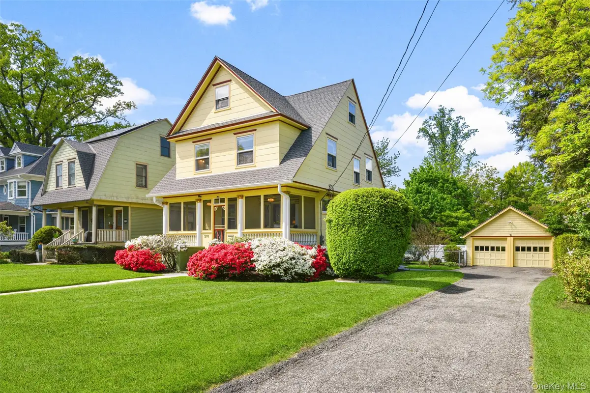 210 Beach Avenue, Mamaroneck, NY 10543 - #1