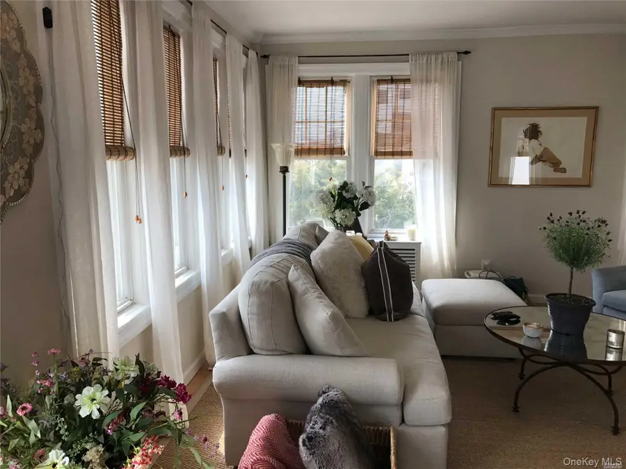 517 E Market Street, Long Beach, NY 11561 - #2