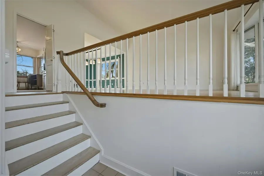 86 Soundview Drive, Port Jefferson, NY 11777 - #2