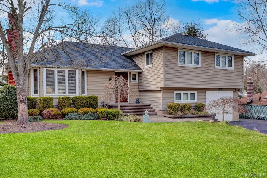 34 Hunter Place, Smithtown, NY 11787 - #3