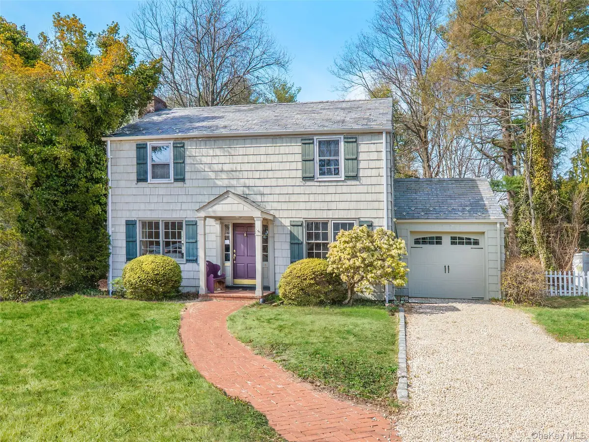 24 Smith Street, Glen Head, NY 11545 - #1