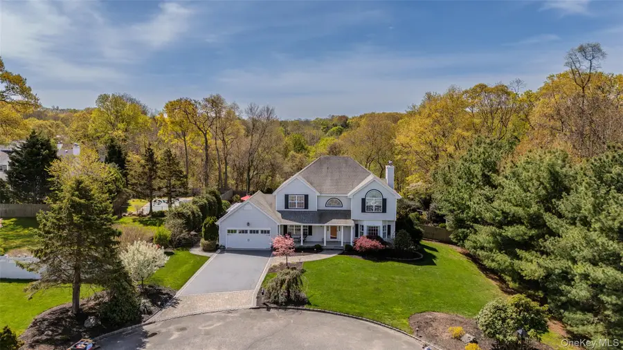 10 Clemens Court, East Setauket, NY 11733 - #3