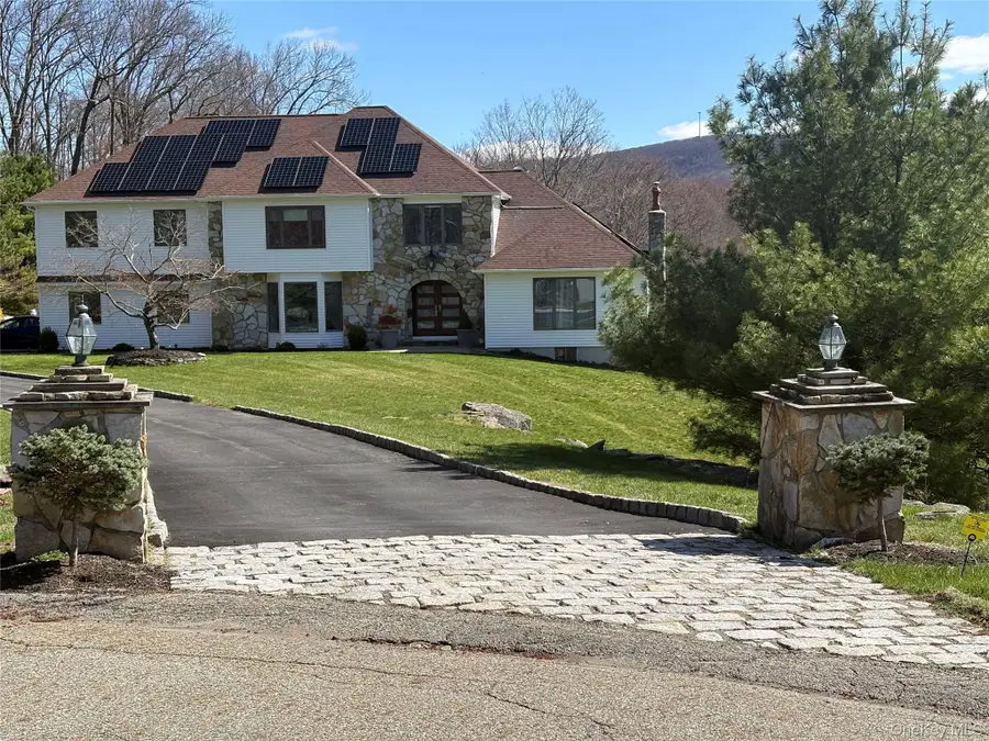 32 Pearce Drive, Highland Mills, NY 10930 - #2