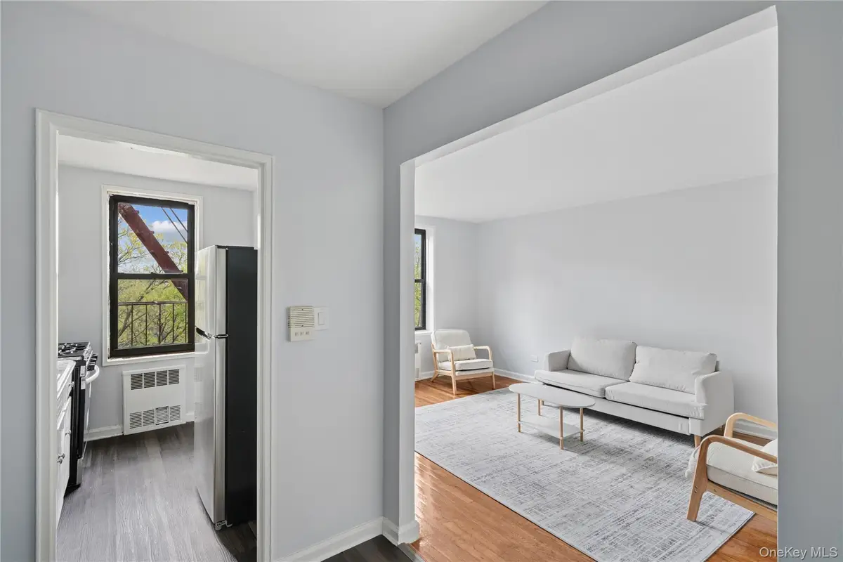 33-24 Junction Blvd #6R, Jackson Heights, NY 11372 - #1