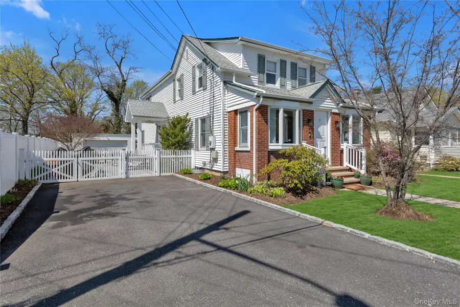 3 William Street, East Northport, NY 11731 - #2