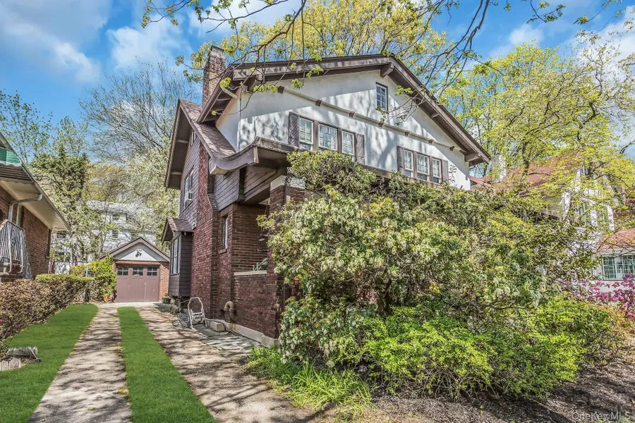 116 82nd Road, Kew Gardens, NY 11415 - #2