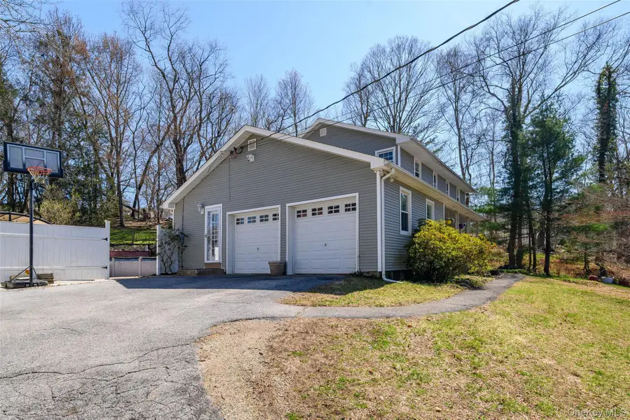 3795 Wildwood Street, Yorktown Heights, NY 10598 - #2