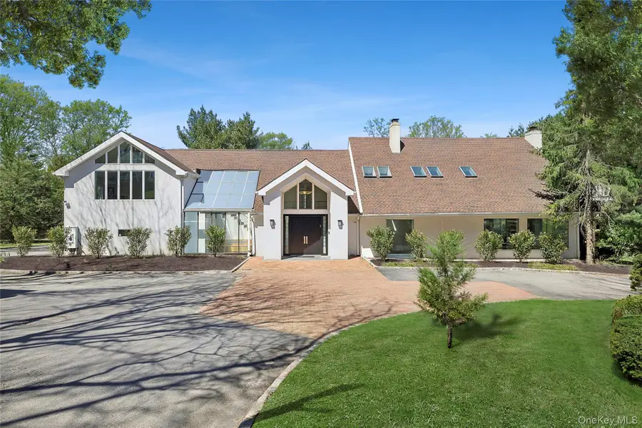 92 Old House Lane, Sands Point, NY 11050 - #2