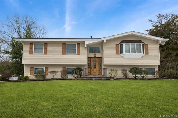 6 Hannah Lane, Valley Cottage, NY 10989