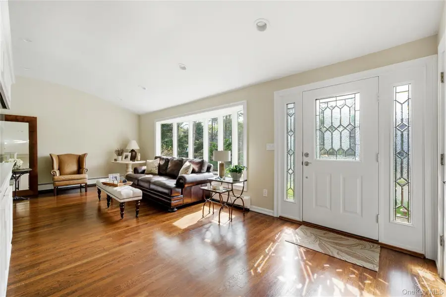 1 Ryan Court, Syosset, NY 11791 - #3