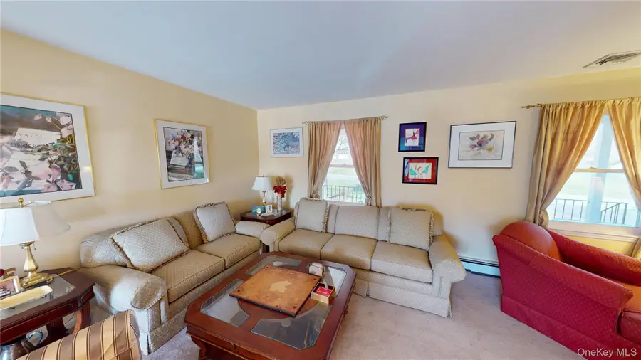 17 Shaker Court, New Windsor, NY 12553 - #3