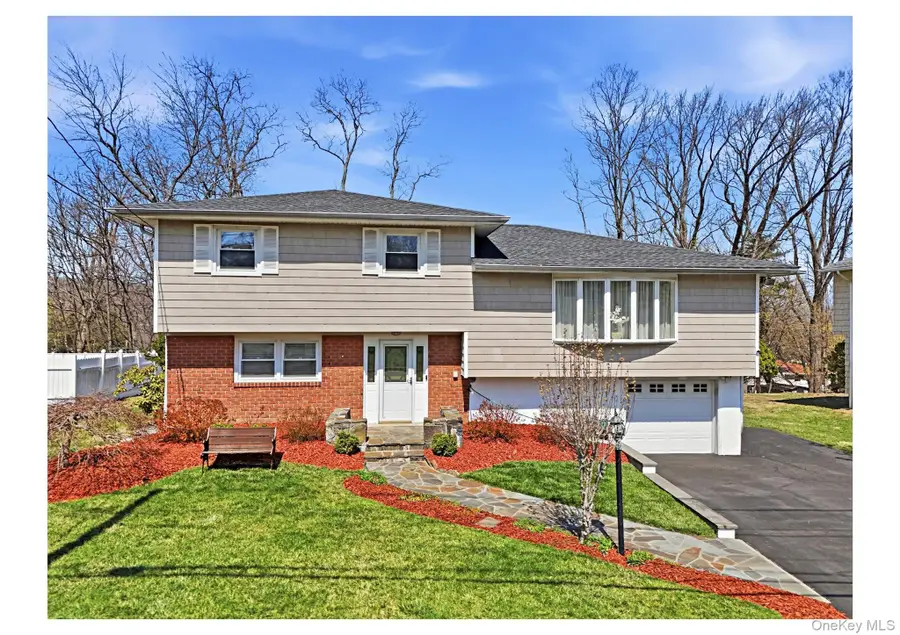 10 Valleyview Road, Elmsford, NY 10523 - #2