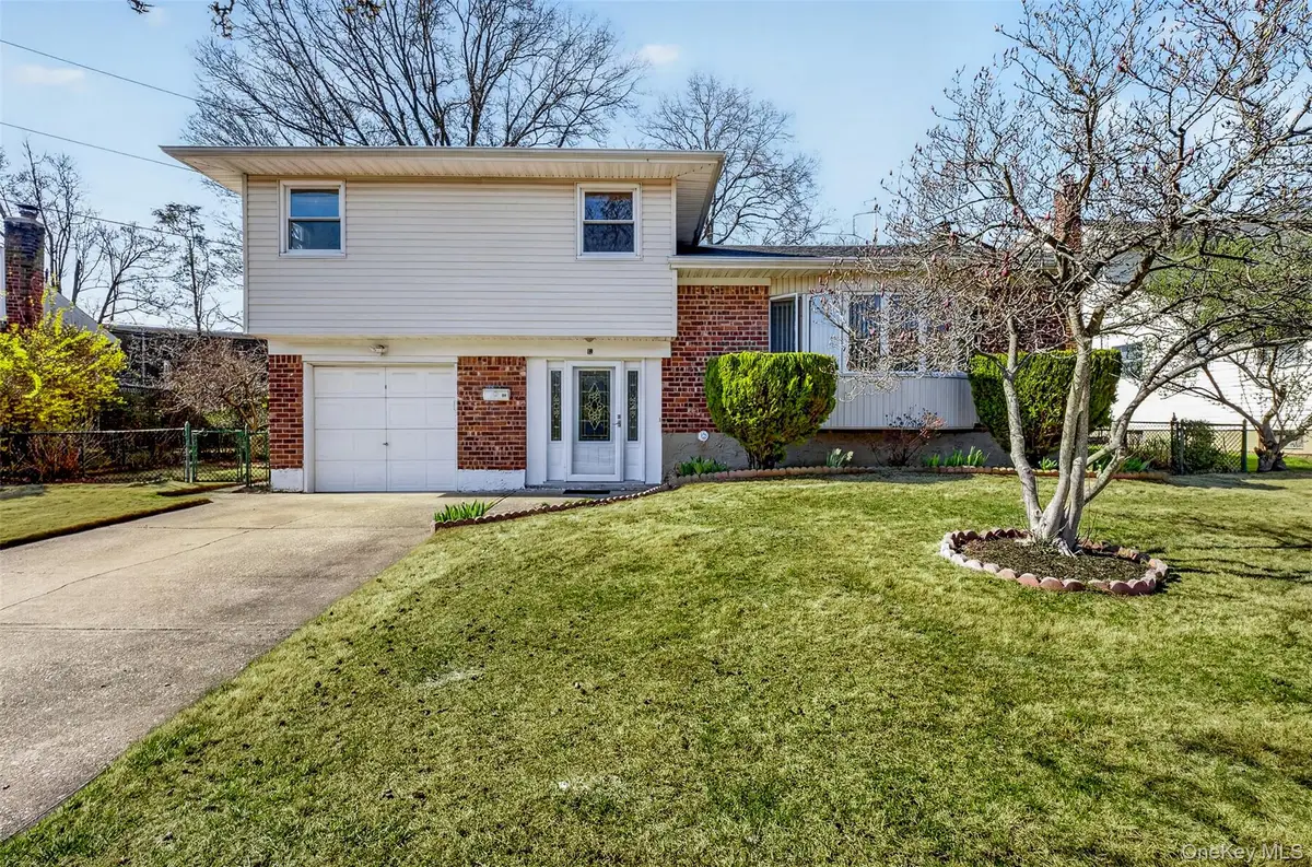 42 Edna Drive, Syosset, NY 11791 - #1