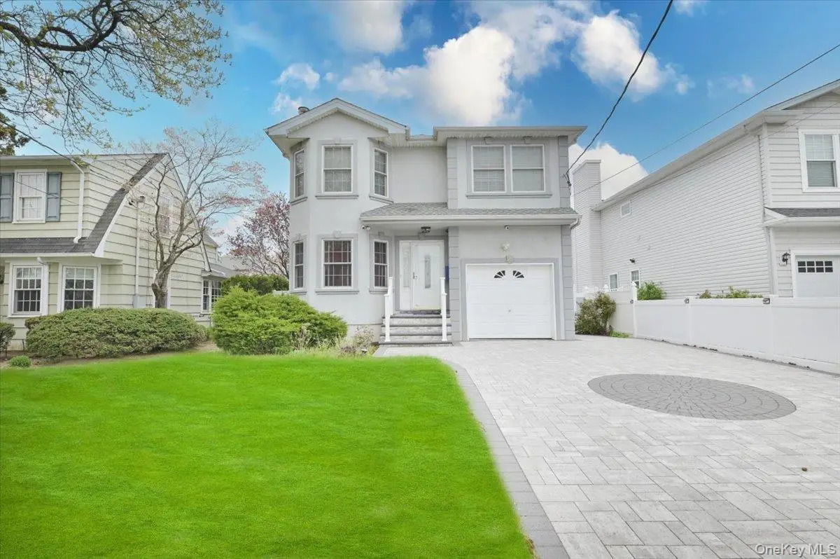 26 Maeder Avenue, Merrick, NY 11566 - #1
