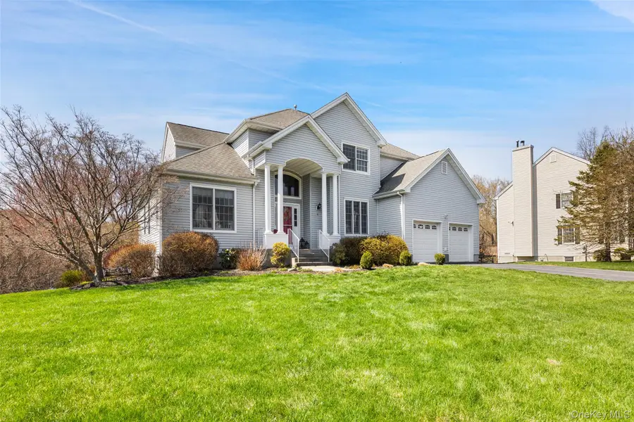 6 Bassett Court, Baldwin Place, NY 10505 - #2