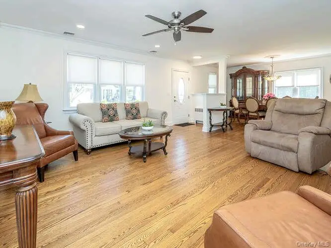 1 Roosevelt Street, Glen Cove, NY 11542 - #2