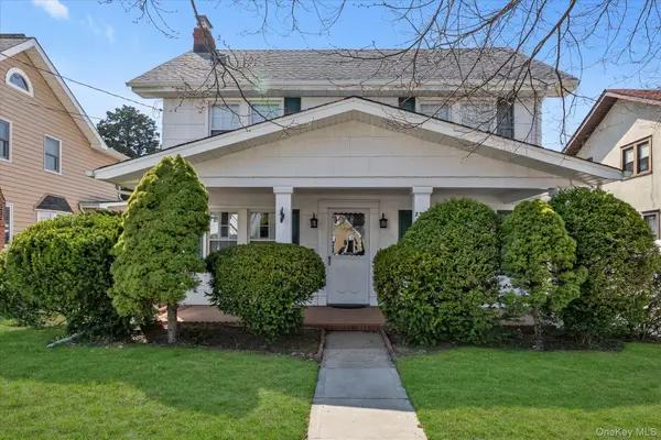 2530 Parkview Place, Baldwin, NY 11510