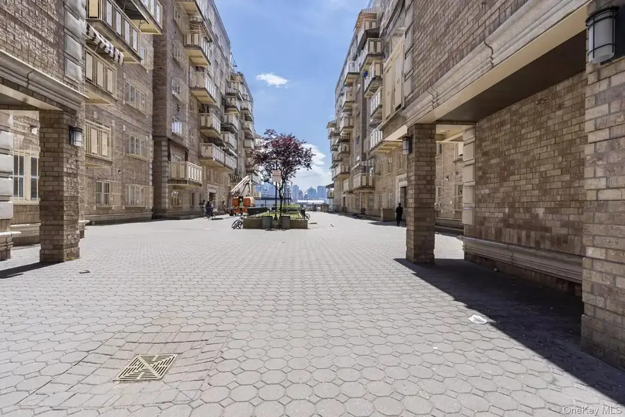 570 Wythe Avenue #6A, Brooklyn, NY 11249 - #2