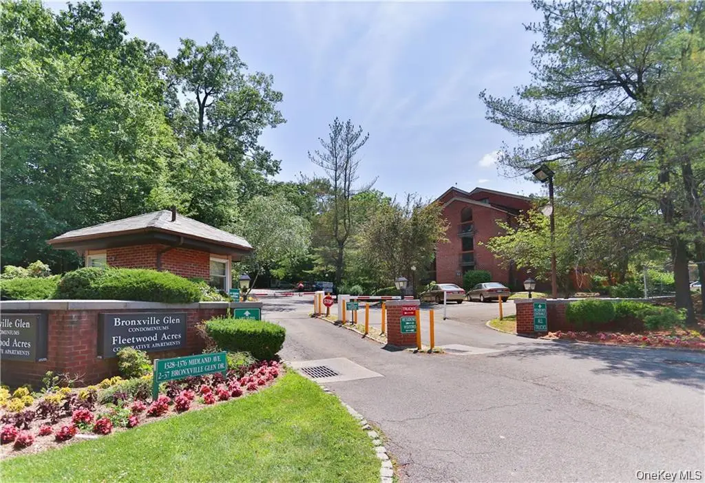 1374 Midland Avenue #PH8, Bronxville, NY 10708 - #1