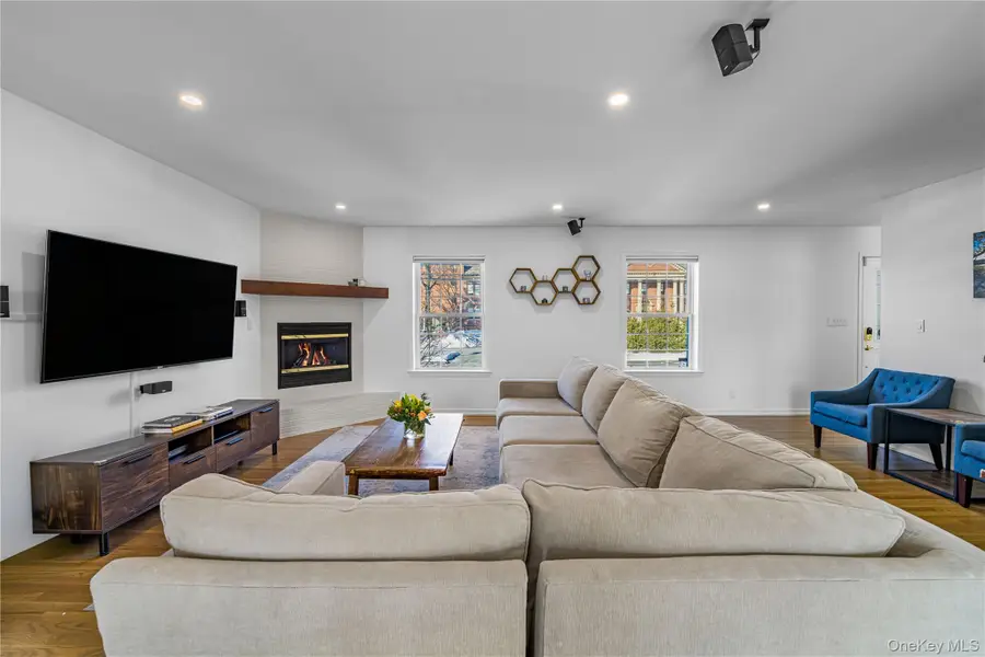 209 Neuton Avenue, Rye Brook, NY 10573 - #3