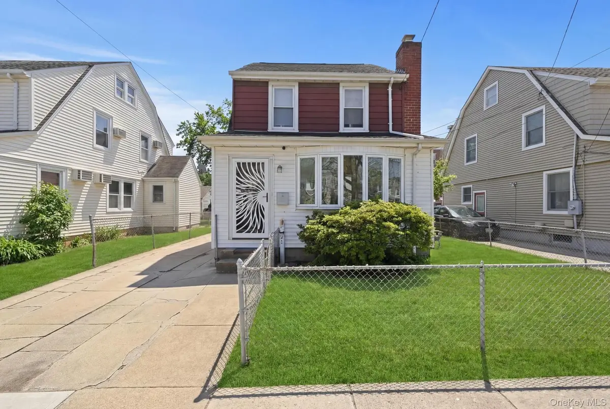38 Fordham Street, Williston Park, NY 11596 - #1