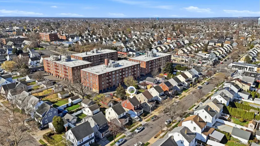 38 Fordham Street, Williston Park, NY 11596 - #3