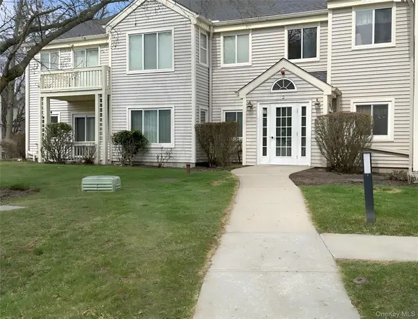 27 Bayberry Drive, Peekskill, NY 10566