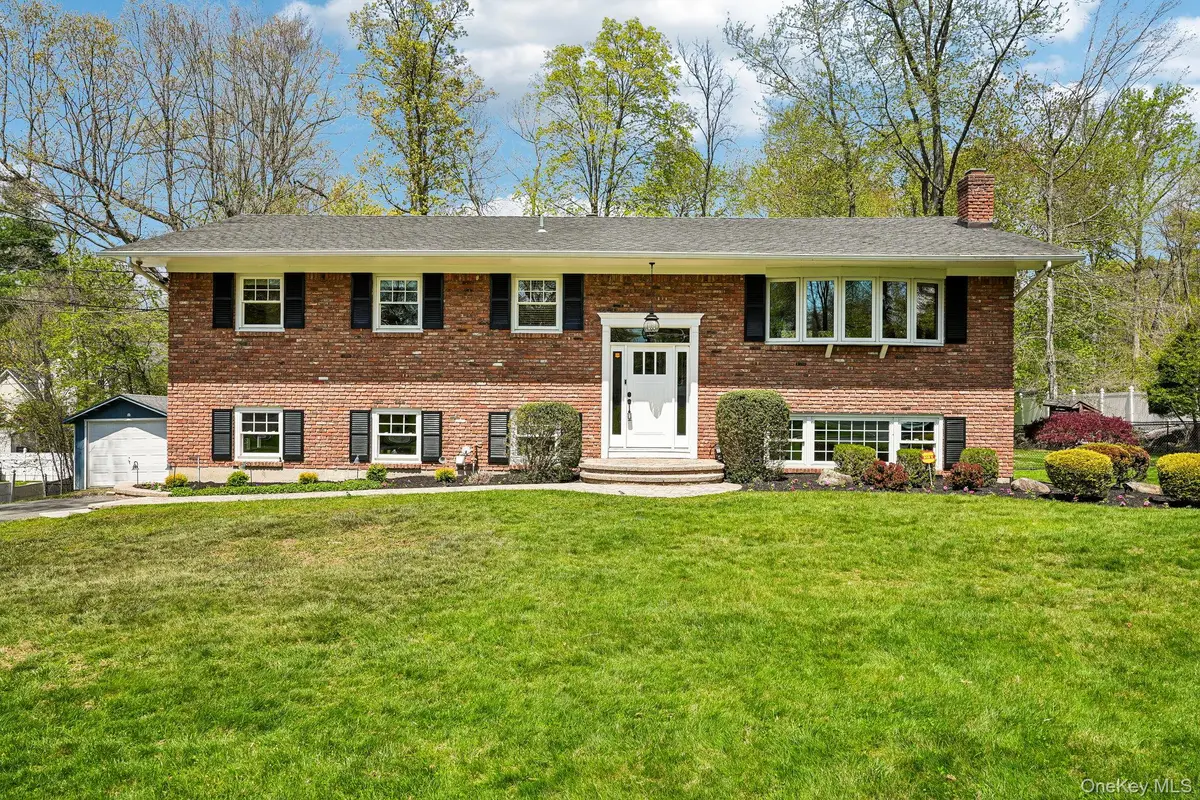 10 Little Brook Lane, New City, NY 10956 - #1