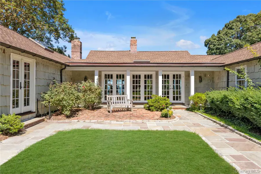 120 W Creek Farms Road, Sands Point, NY 11050 - #3