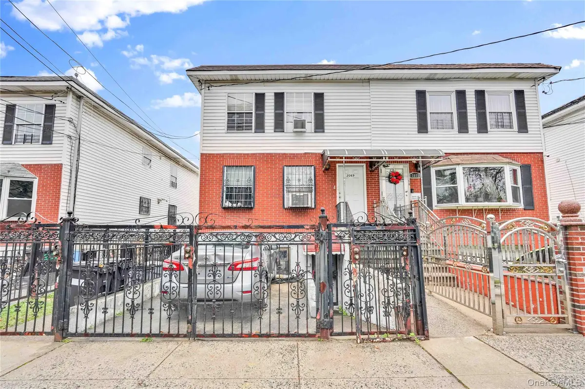 2069 Seward Avenue, Bronx, NY 10473 - #1
