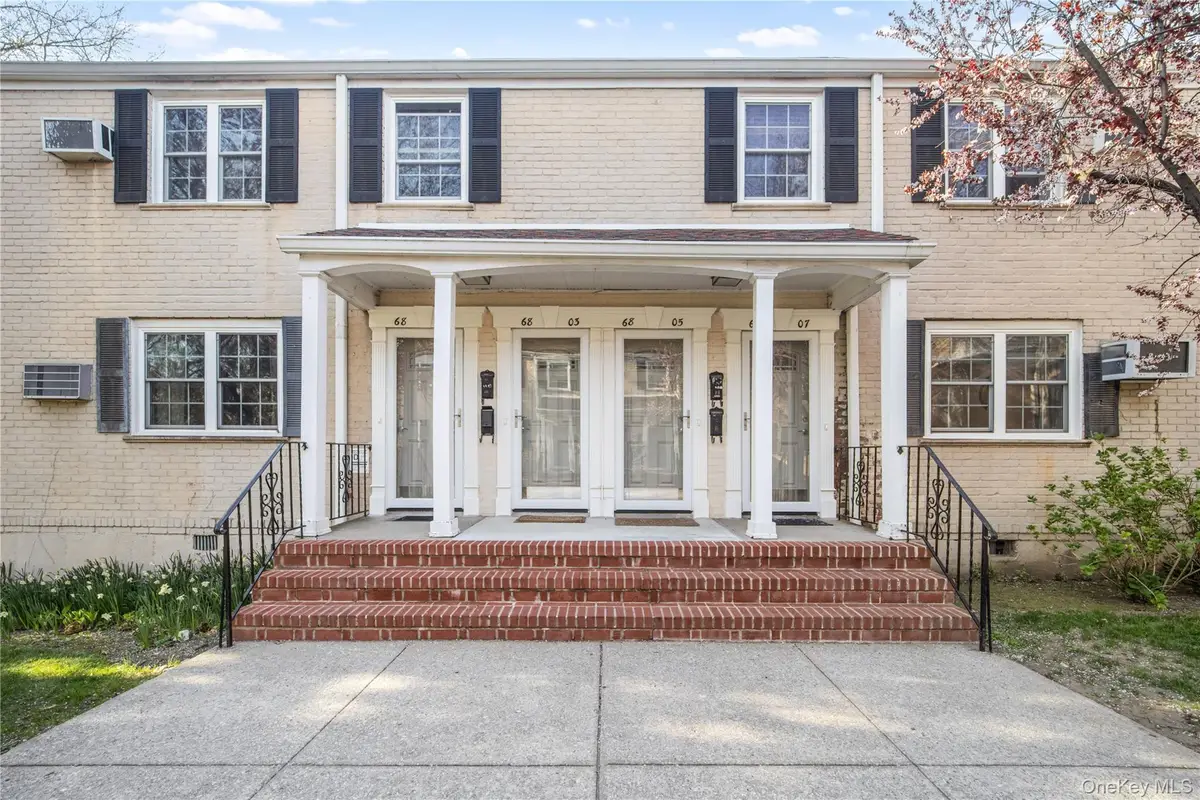 68-07 Springfield Boulevard #68-07, Oakland Gardens, NY 11364 - #1