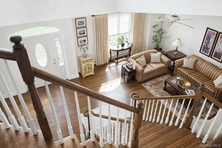 850 Linstead Lane, North Bellmore, NY 11710 - #3