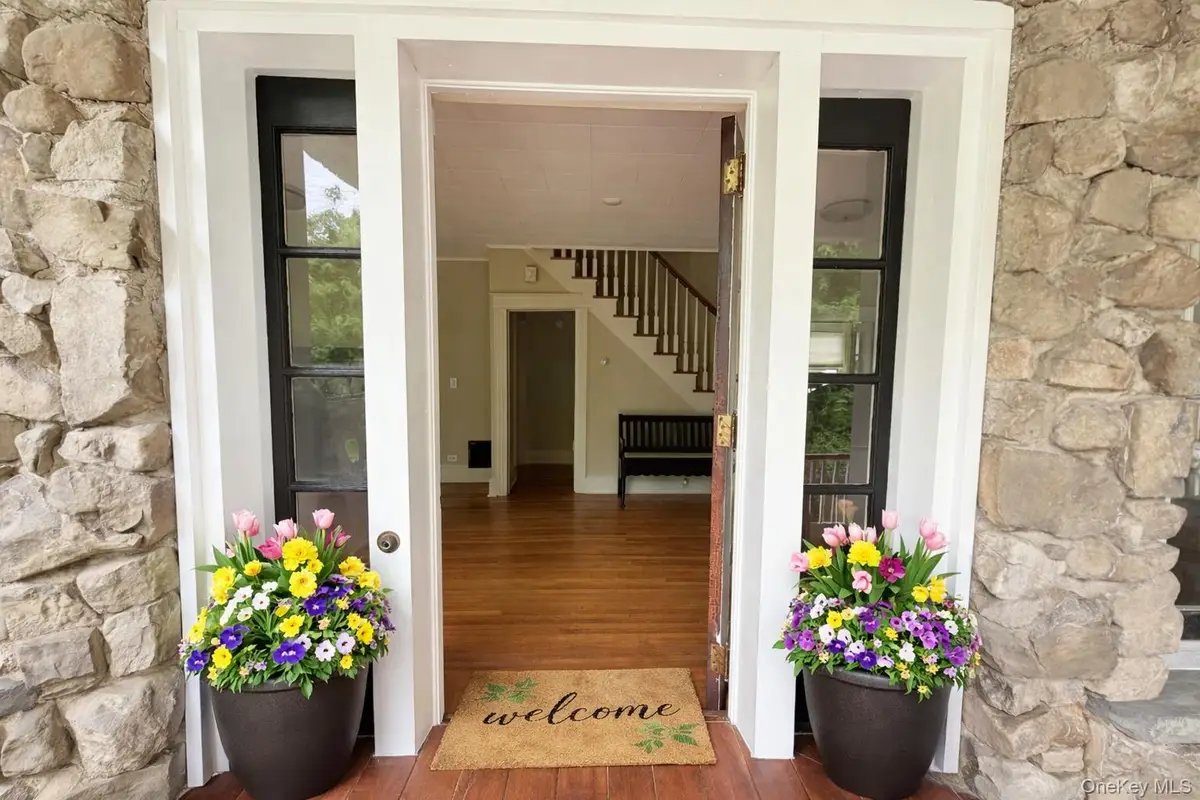 571 Route 17m, Middletown, NY 10940 - #1