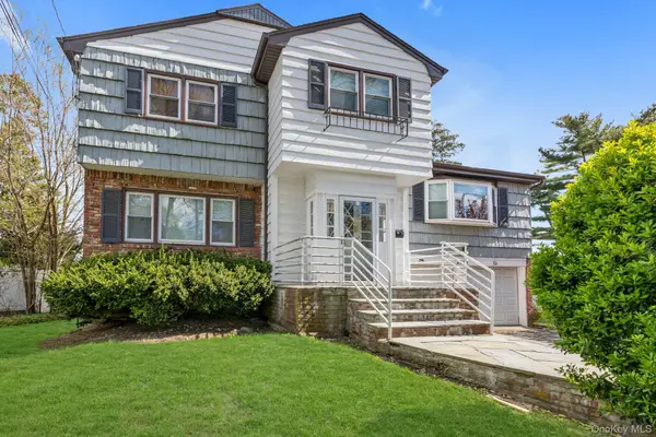 2038 Ripley Lane, Merrick, NY 11566