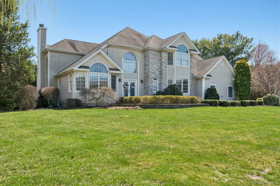 4 Mimosa Street, Miller Place, NY 11764 - #2