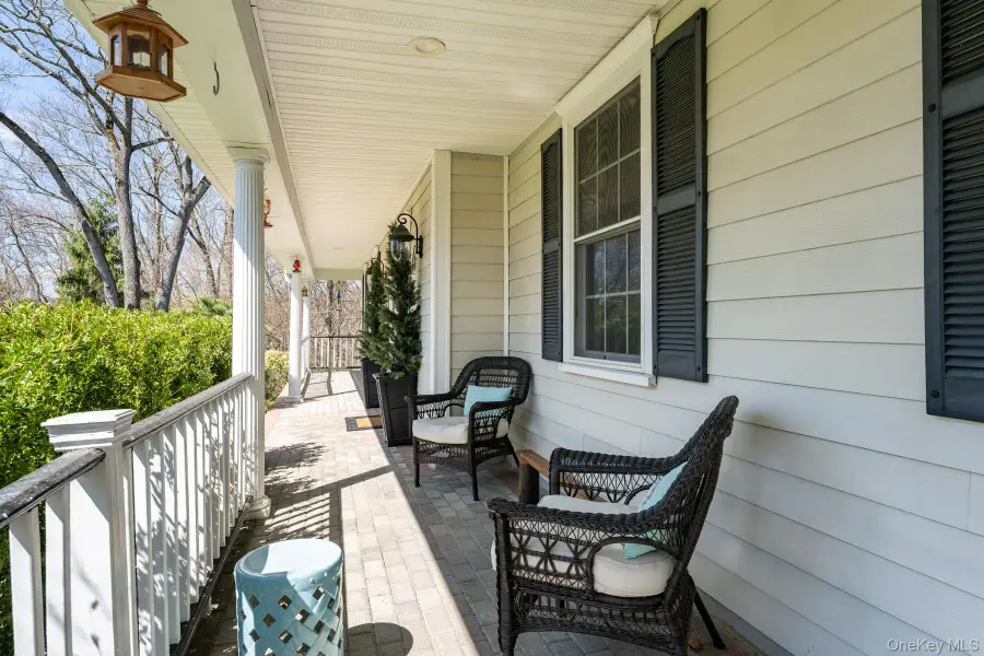 6 Cliff Place, Armonk, NY 10504 - #3