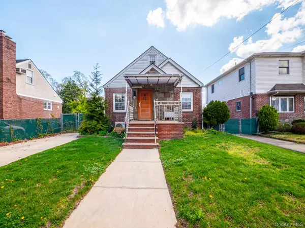 6525 167th Street, Fresh Meadows, NY 11365