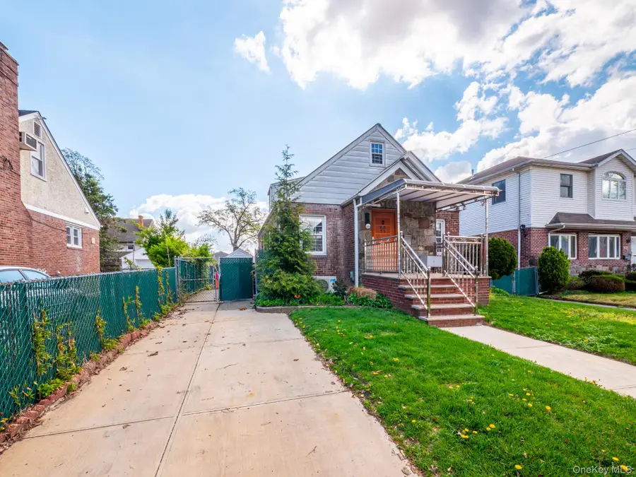 6525 167th Street, Fresh Meadows, NY 11365 - #3